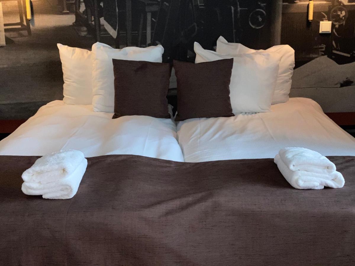 Hotel Nijver ヘルドロップ エクステリア 写真